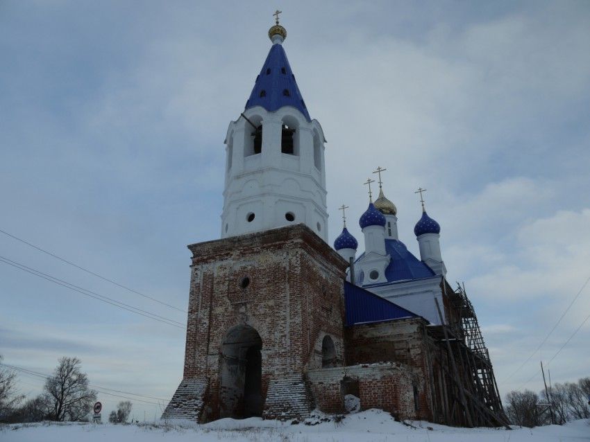 Вид с юго-западной стороны, со стороны колокольни